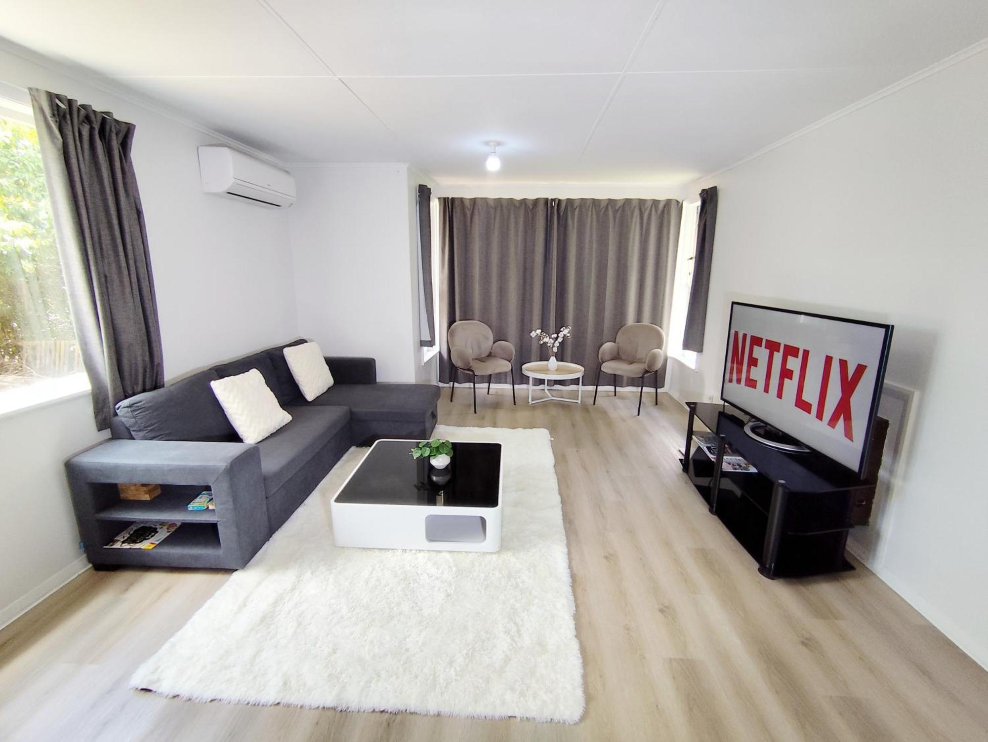 3-Bedroom House-Big Yard- Netflix هاملتون المظهر الخارجي الصورة